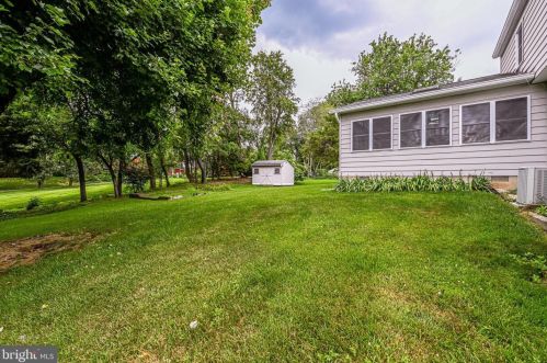 626 Worchester St, Herndon VA  20170-3139 exterior