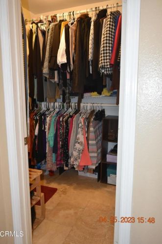 706 Princessa Dr, Oxnard CA  93030-7690 exterior