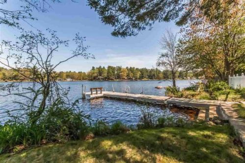 25 Governors Dr, Raymond, NH 03077-1332