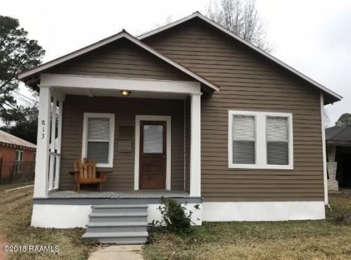 813 Market St, Opelousas, LA 70570-5035