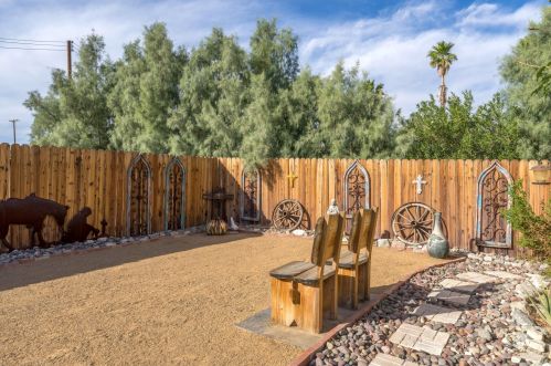 73400 Dillon Rd, Desert Hot Springs CA  92241-7810 exterior