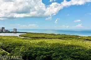 6075 Pelican Bay Blvd, Naples FL  34108-8169 exterior