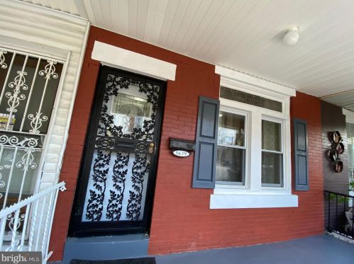 5639 Addison St, Philadelphia, PA 19143-1307