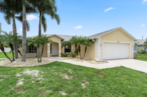 694 Jaffe Ave, Fort Pierce, FL 34953-6437