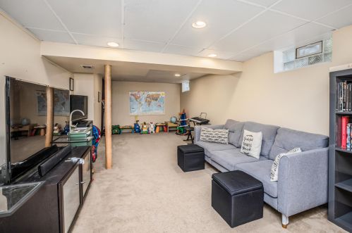 3412 87 St, Milwaukee WI 53227-4515 exterior