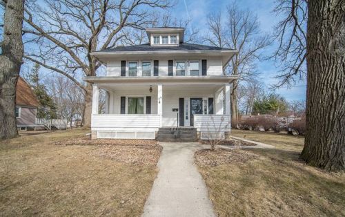 123 Kansas St, Horicon, WI 53032-1320