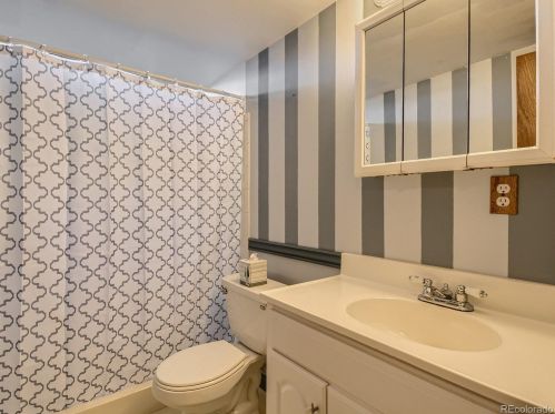 7471 Bch Ct, Westminster CO exterior