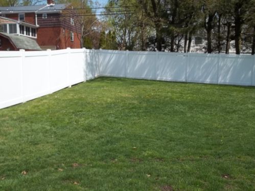 1812 Park Circle Dr, Glenshaw PA  15116-2137 exterior