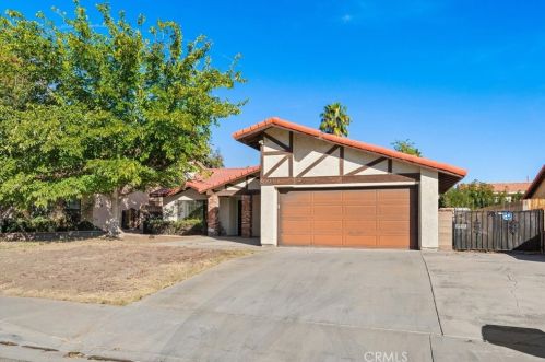 1315 Chagal Ave, Lancaster, CA 93535-5708