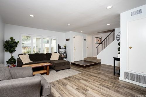 861 Hartford Ln, La Habra, CA 90631-7431