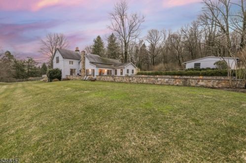 118 Mendham Rd, Bernardsville, NJ 07924-1604