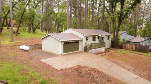 10683 Alta Sierra Dr, Grass Valley CA  95949-6847 exterior