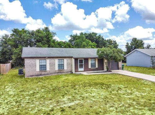 565 Murphy Ave, Deltona, FL 32725-8324