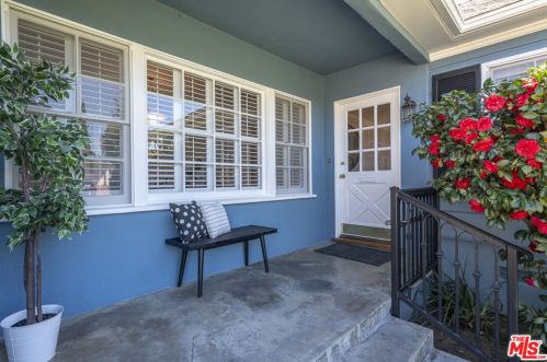 4842 Biloxi Ave, North Hollywood, CA 91601-4812
