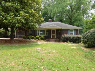 417 Dogwood Dr, Greenwood, SC 29646-9210