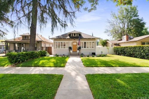 3364 Cedar St, Riverside, CA 92501-2625