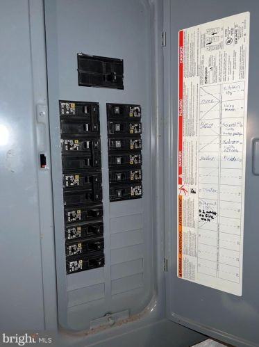 1223 Jackson St, Camden NJ  08104-3525 exterior