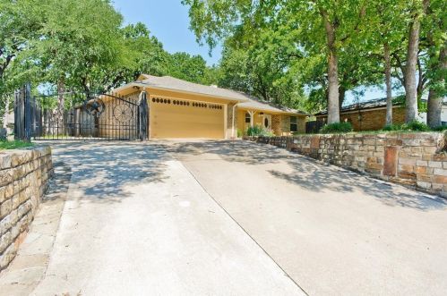 7705 Hightower Dr, Fort Worth, TX 76182-3416