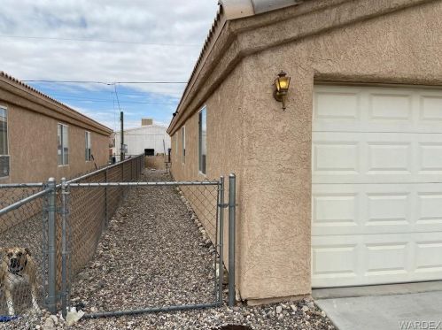 1951 Montclair Dr, Bullhead City, AZ 86442-4874