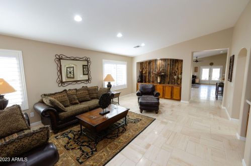 3022 Caravaggio Ln, Phoenix, AZ 85086-2241