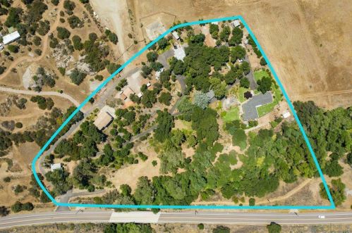 4209 Alpine Blvd, Alpine CA  91901-2312 exterior