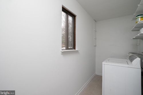 5 Hoot Owl Dr, Erial NJ  08081-9325 exterior