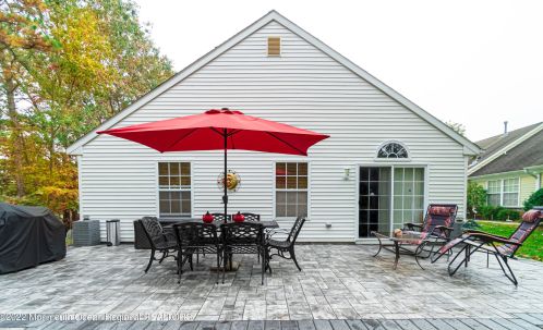 36 Winding River Rd, Lakewood NJ  08701-5733 exterior