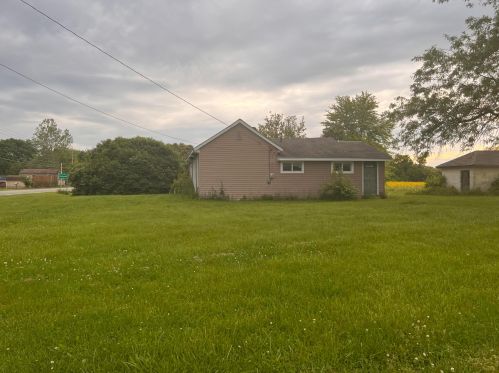 5243 Norton Rd, Darbydale, OH 43123-9664