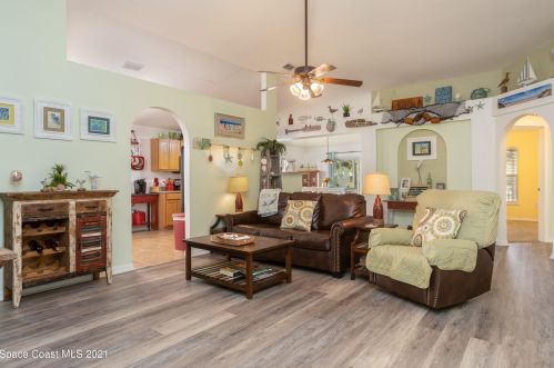 767 Mason Dr, Titusville FL  32780-9128 exterior