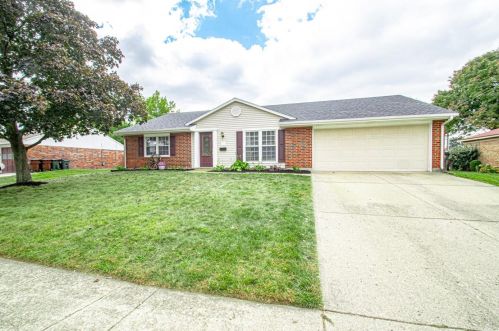 532 Unger Ave, Englewood OH 45322-2029 exterior