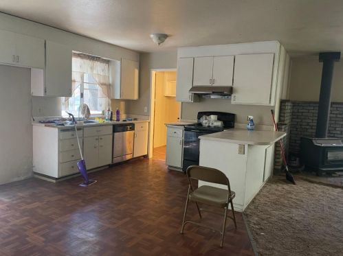 6468 Elf Ct, Pacific House, CA 95726-9304