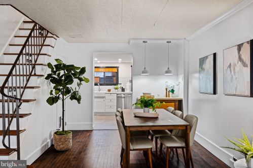 924 Dudley St, Philadelphia PA  19148-2321 exterior