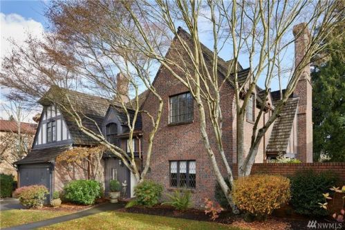 1818 Broadmoor Dr, Seattle WA  98112-3744 exterior