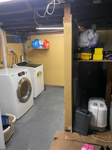 185 Orange Ave, Irvington NJ  07111-2034 exterior