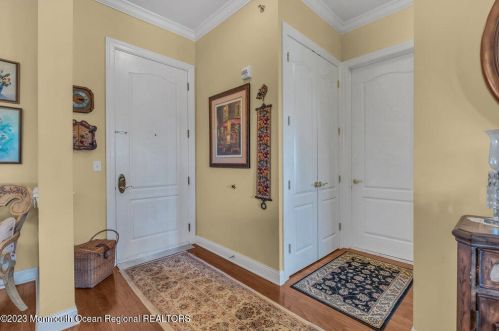 2401 Xanadu Ln, Belmar, NJ 07719-5506