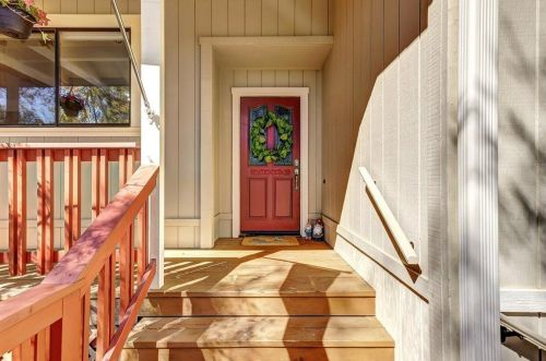 17790 Hitch Ct, Lake Wildwood CA  95946-9648 exterior