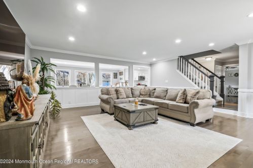 20 Frank Applegate Rd, Jackson Twp NJ  08527-2454 exterior