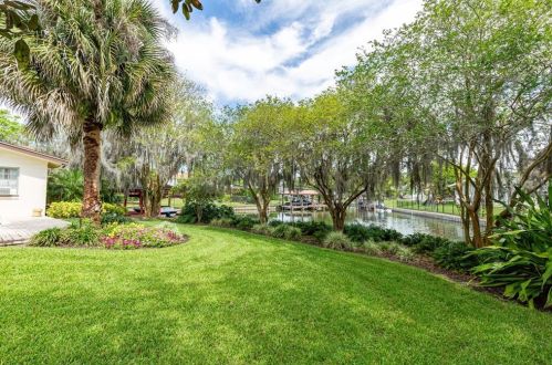 200 Shell Pt, Maitland FL  32751-5843 exterior