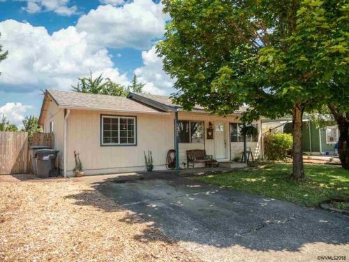 2925 10th St, Lebanon, OR 97355-1013