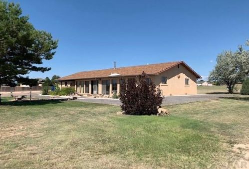 497 Avenida Del Oro, Pueblo, CO 81007-2038