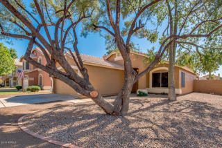 7407 Lakeview Ave, Mesa, AZ 85209-4914