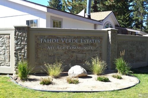 1080 Julie Ln, South Lake Tahoe CA  96150-6219 exterior