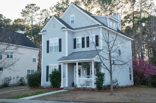 1869 Hubbell Dr, Mount Pleasant SC  29466-9211 exterior