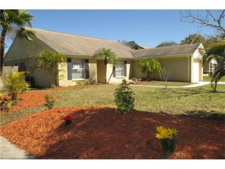 1930 Castle Bay Ct, Oldsmar, FL 34677-2611