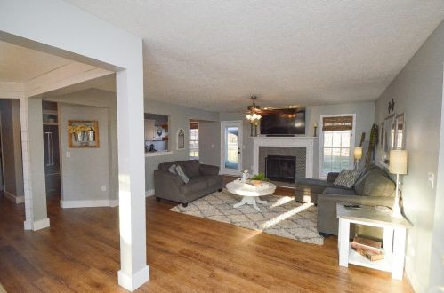 1118 Sparrowwood Blvd, Stonelick, OH 45103-2668