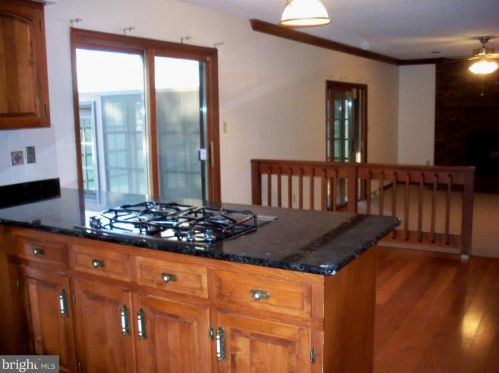 18 Crossley Dr, Dover DE 19901-5801 exterior