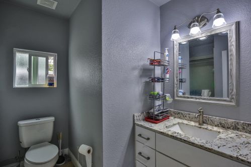 939 Garfield St, Lodi CA  95240-5404 exterior