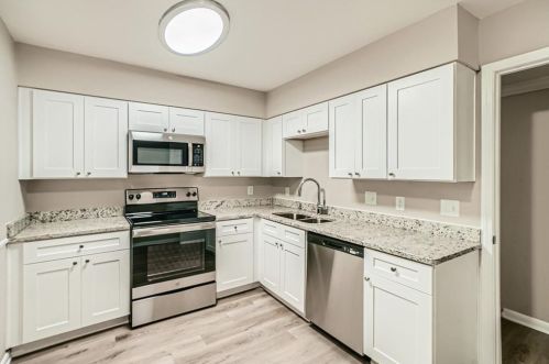 4795 Fairforest Dr, Stone Mountain GA  30088-1018 exterior