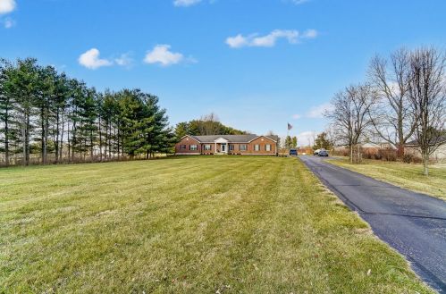 1476 Halpin Rd, Clarksville OH  45113-9730 exterior