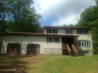 1212 Lisa Ln, Canadensis, PA 18325-7845